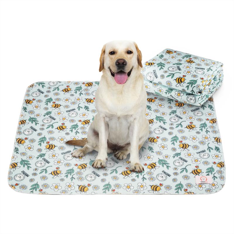 Misoko reusable pad for pets, with bees, blue colour, 2 pcs.
