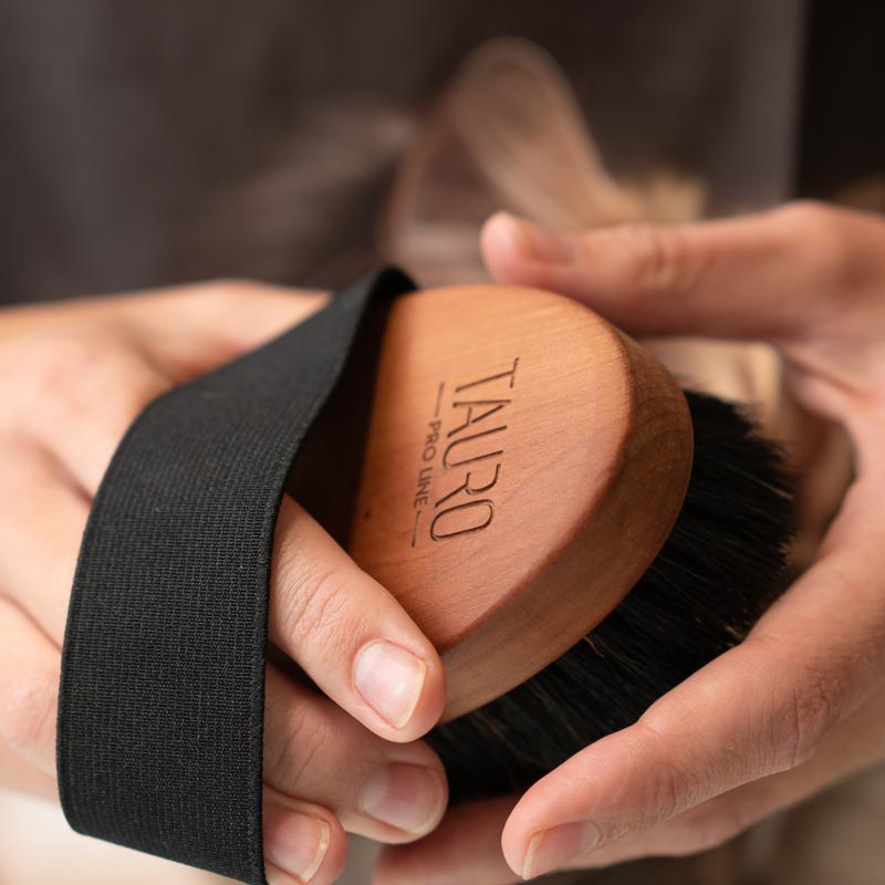 Tauro Pro Line Massage brush , pear wood, horse hair bristles, antistatic, light brown, oval shape, 5.3x2.8 in